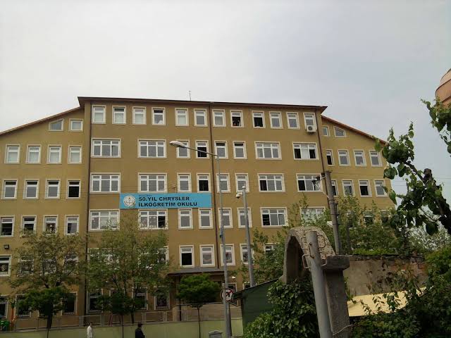 50.Yıl Chrysler Ortaokulu