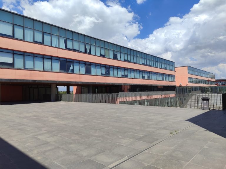 Ali Nuri Çolakoglu Meslek Lisesi