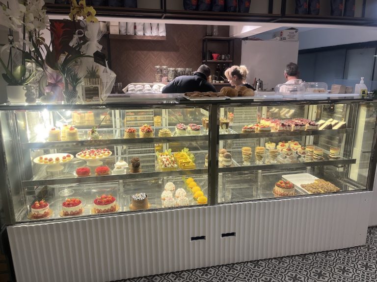 Avlu Fırın & Patisserie
