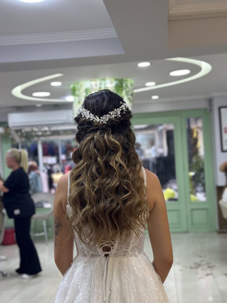 Ayşe Güzellik Salonu