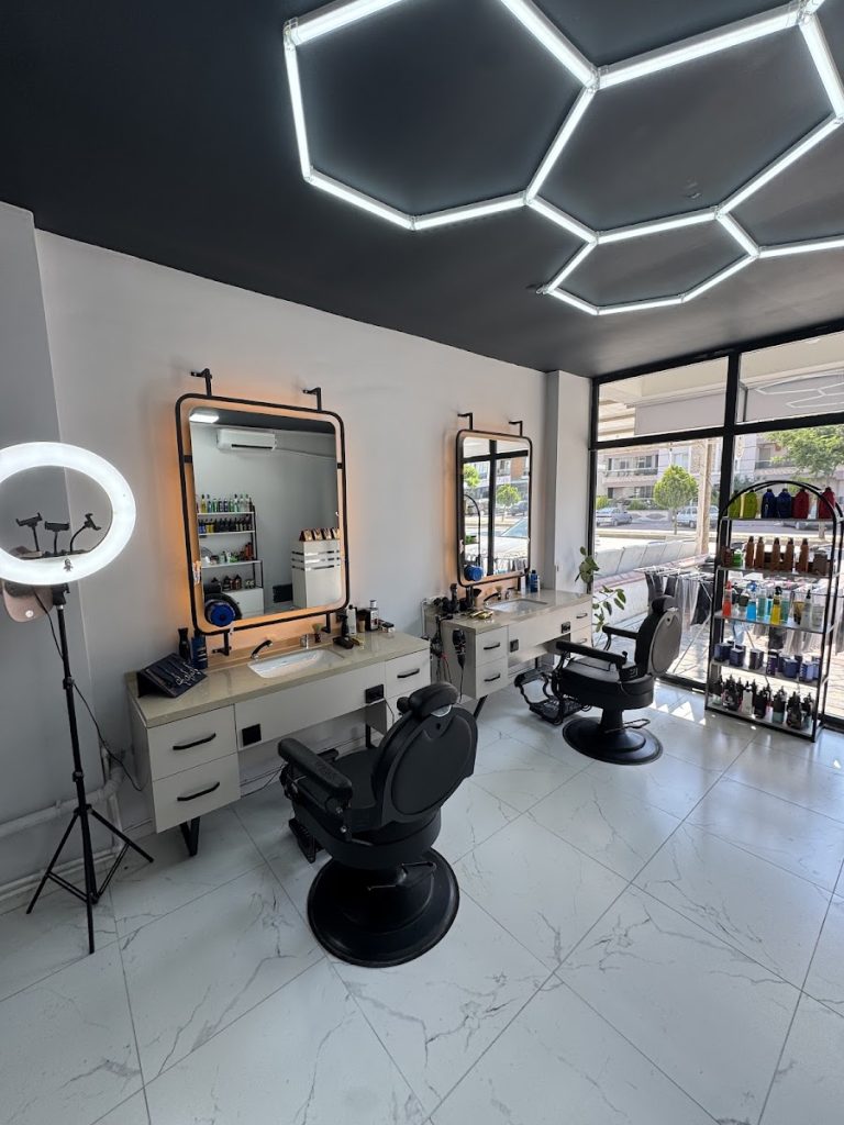 Batuhan Çiftçi Hair Studio