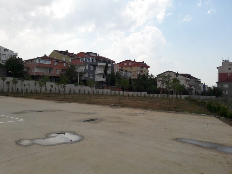 Çayırova Alparslan İlkokulu