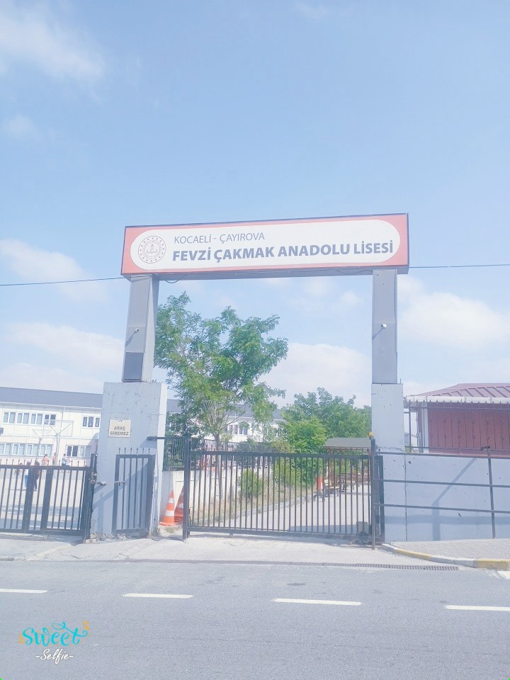Çayırova Fevzi Çakmak Anadolu Lisesi