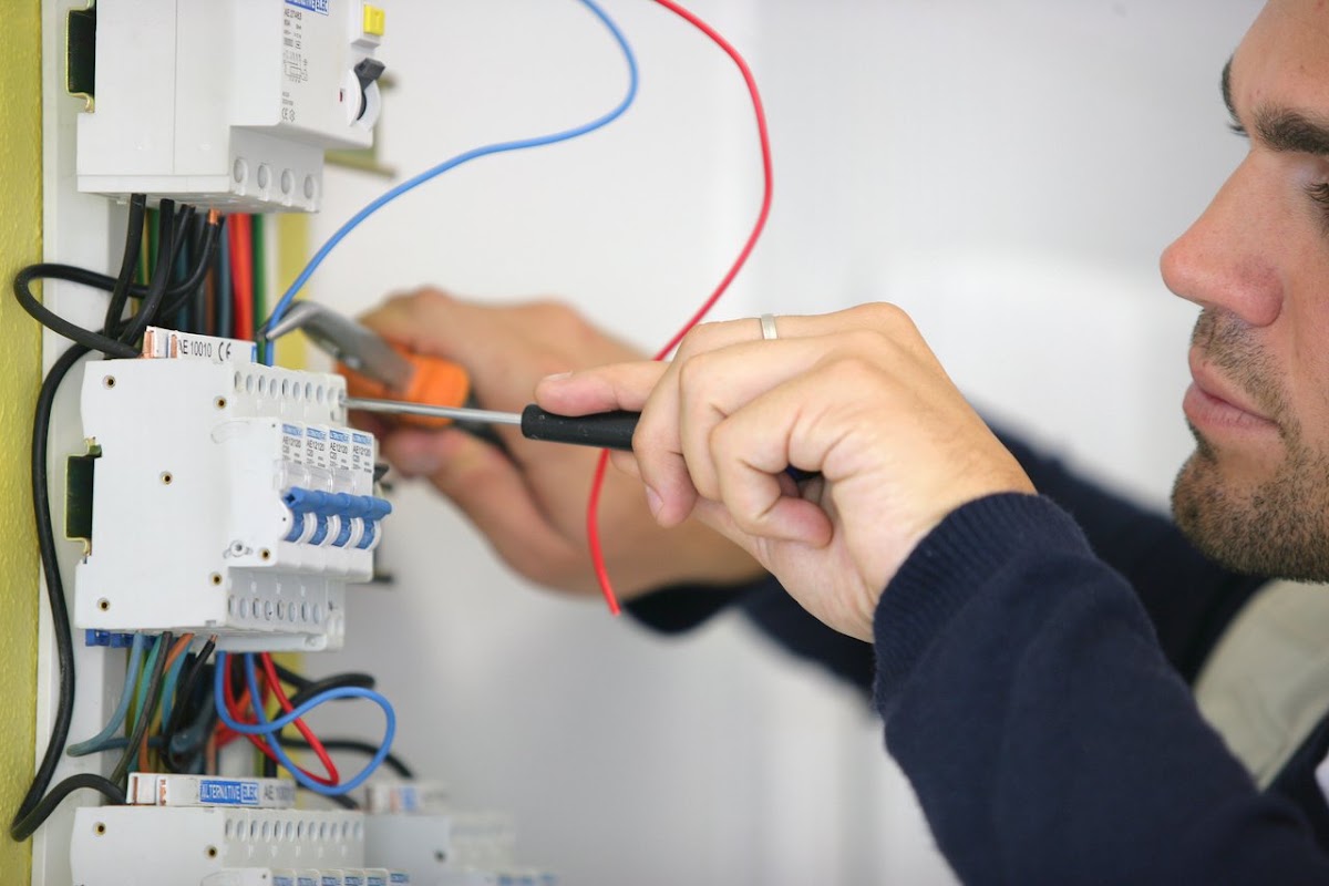 Barış elektrik