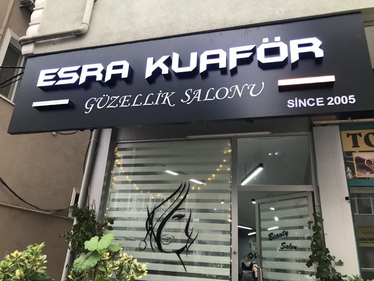 Esra Bayan kuaförü