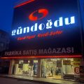 Gündoğdu Mobilya Bayraklı logosu