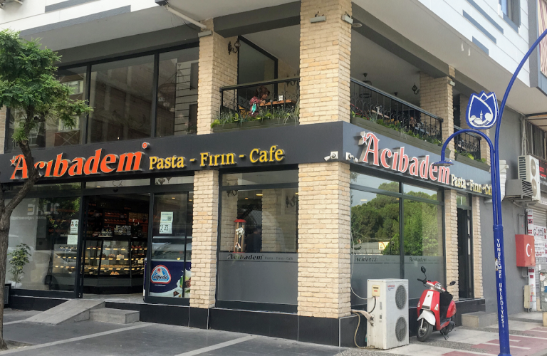 Hera Patisserie Bakery (Eski Acıbadem)