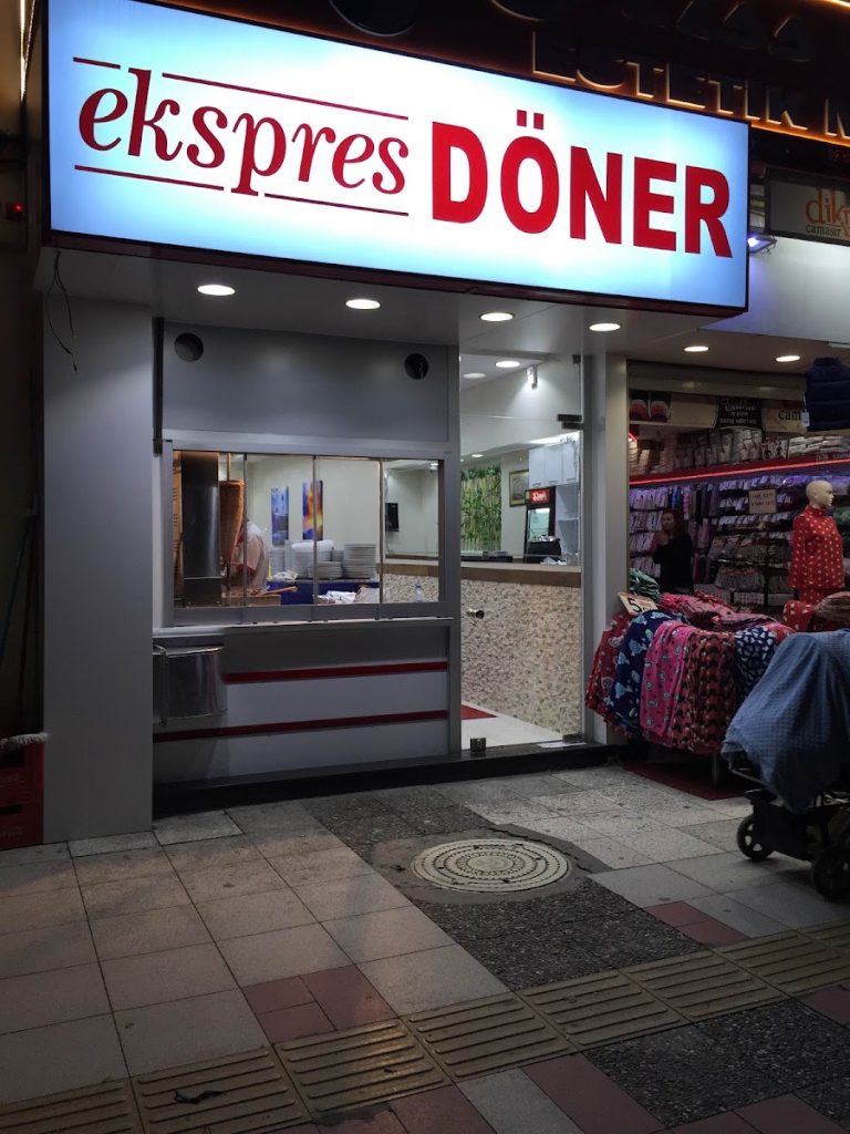 Hikmet Usta