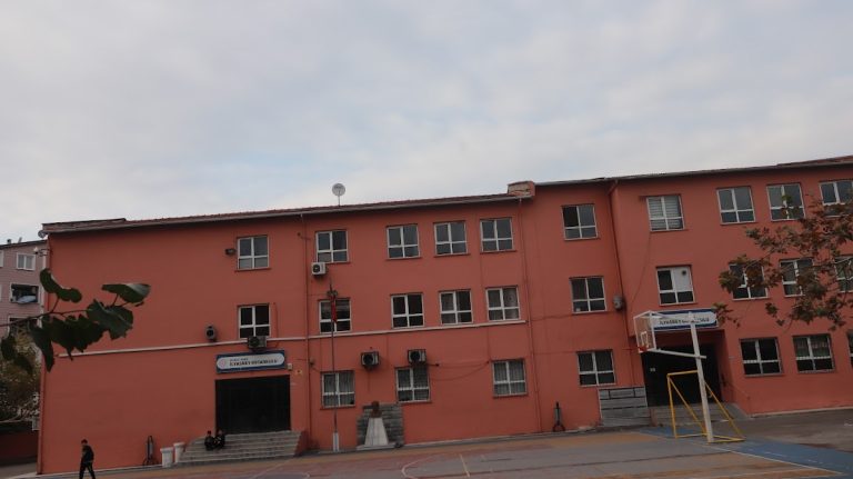 İlyasbey Ortaokulu