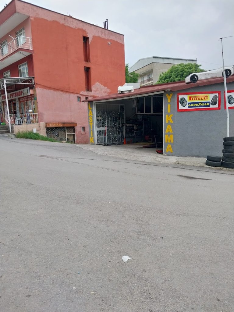 Kardeşler Oto Yıkama