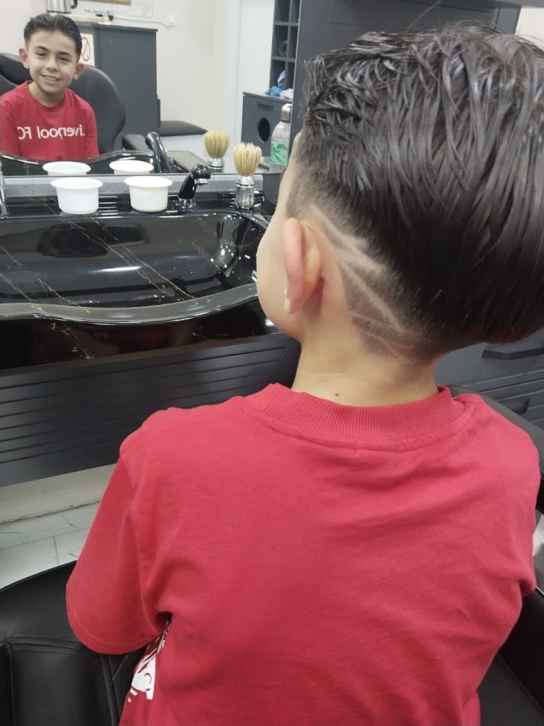Kuaför Enes Öktem Manisa Berber