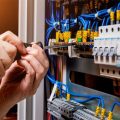 MOLLAFENARİ ELEKTRİKÇİ İDRİS USTA logosu