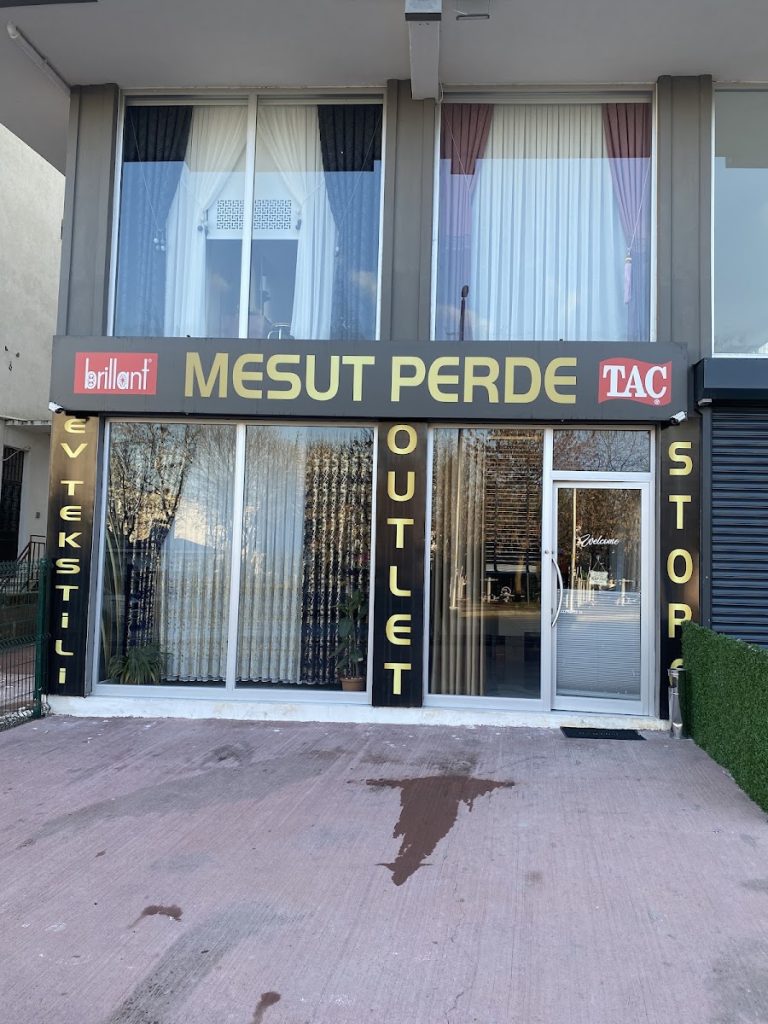 Mesut perde