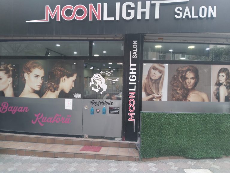 Moonlight Bayan Kuaforu