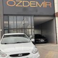 ÖZDEMİR OTOMOTİV •İKİNCİ ELDE GÜVENİN ADRESİ logosu