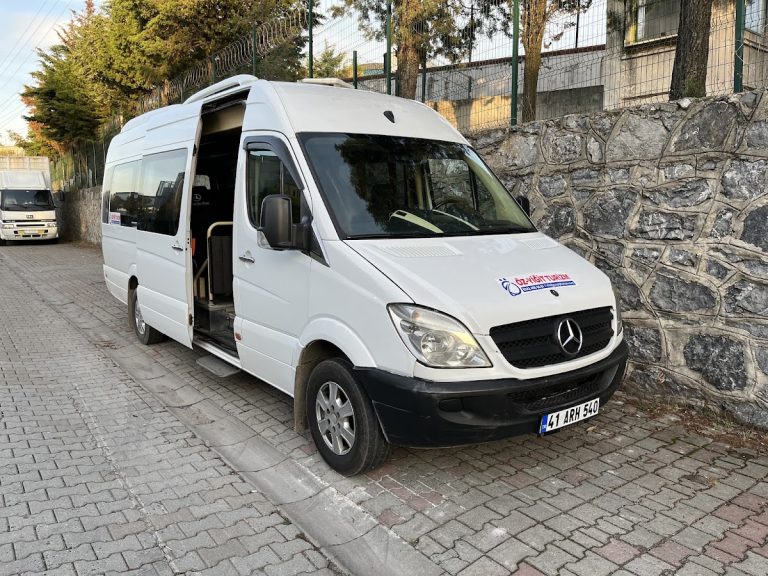 Öz yiğit turizm ve otomotiv