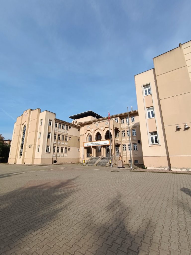 Şehit Davut Ali Karadağ Mesleki ve Teknik Anadolu Lisesi