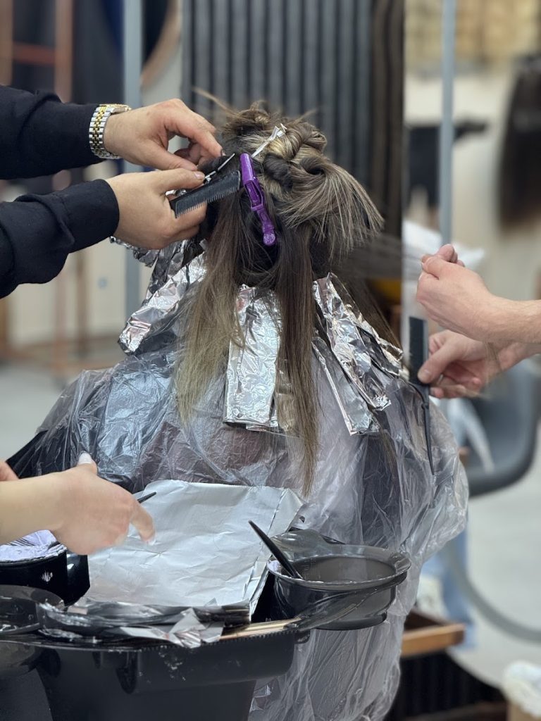 Sevdaliza Vip Hair Studio