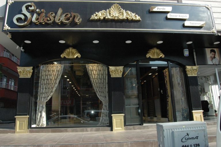 Süsler Perde