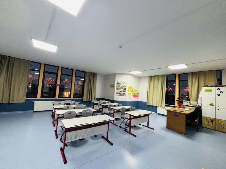 TOKİ Yahya Kemal Çok Programlı Anadolu Lisesi