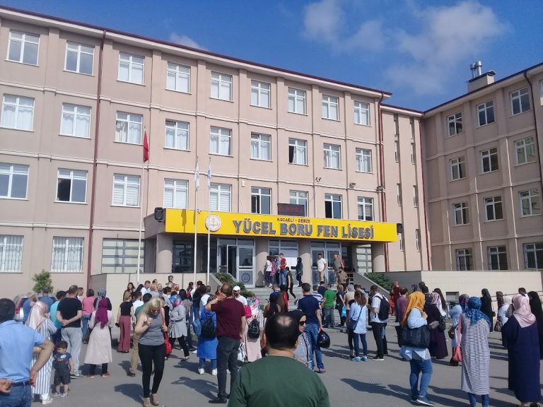 Yücel Boru Fen Lisesi